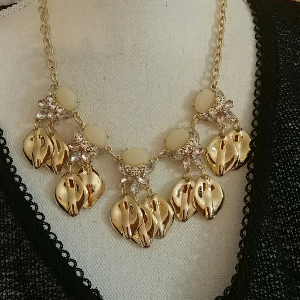 Macy's INC Gold Pink Stone & Crystal Petals Statement Necklace NWT